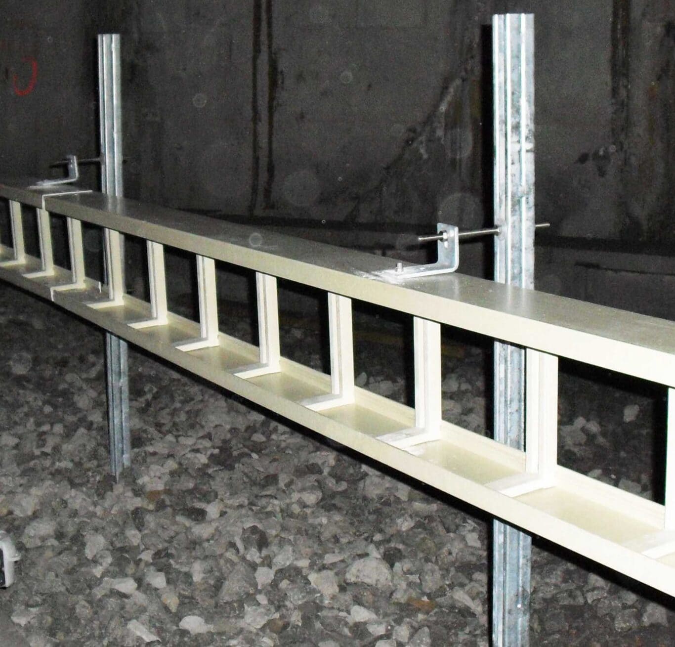 Cable ducts and cable ladders in GRP