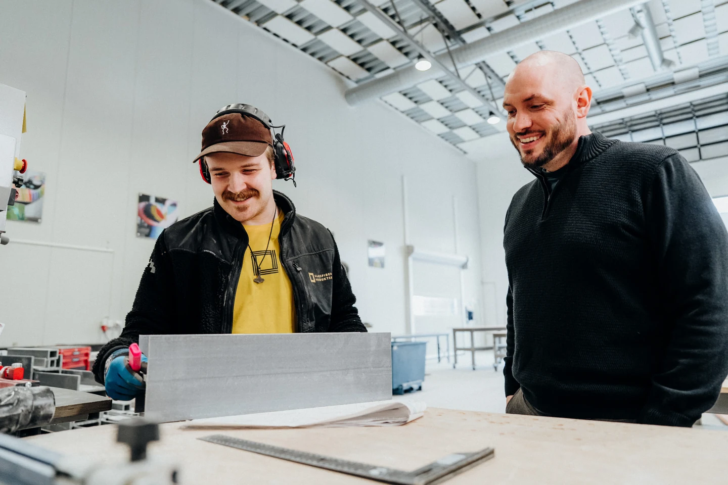 Arbeid i verkstedet hos Glassfiber Produkter