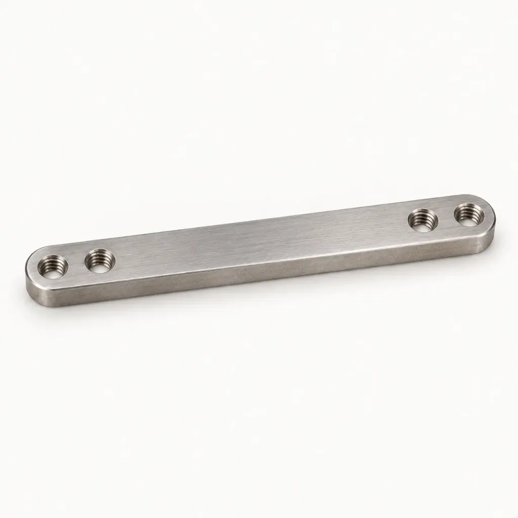[11459] Sparkelist, FS3, rett stang med 4 stk M8 gjengehull, 116x13x6 mm, rustfritt stål